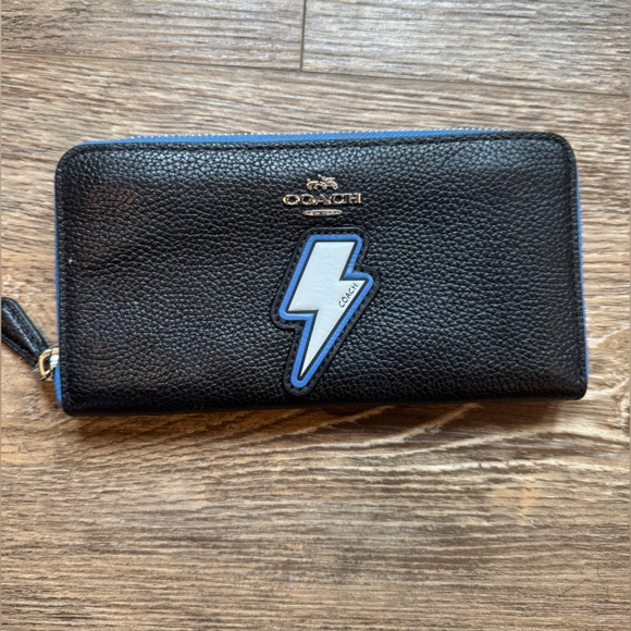 Coach Lightning Bolt Black Leather Zip Accordion Wallet F59336 - Picture 7 of 7